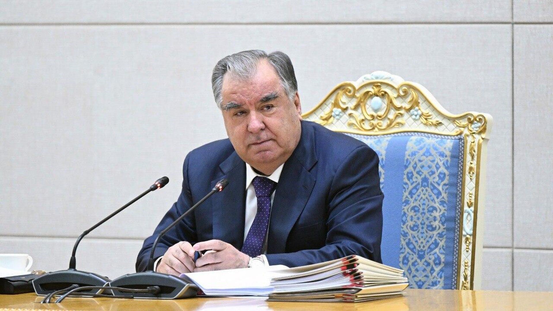  САРВАРИ ДАВЛАТ, ПЕШВОИ МИЛЛАТ ЭМОМАЛӢ РАҲМОН ВА ҲИФЗУ ГИРОМИДОШТИ ЗАБОНИ МОДАРӢ 