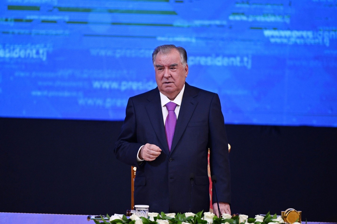 ПЕШВОИ МИЛЛАТ ВА ТАҲАВВУЛОТИ КАЛИДИИ ДАВРОНИ ИСТИҚЛОЛ: АЗ ЭҲЁИ ДАВЛАТДОРӢ ТО МАРҲАЛАИ РУШДИ МИЛЛӢ