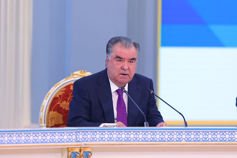 НАҚШИ ПЕШВОИ МИЛЛАТ ДАР ТАШАККУЛ ВА РУШДИ ИЛМҲОИ ҲУҚУҚШИНОСӢ ДАР ДАВРАИ ИСТИҚЛОЛИЯТИ ДАВЛАТӢ